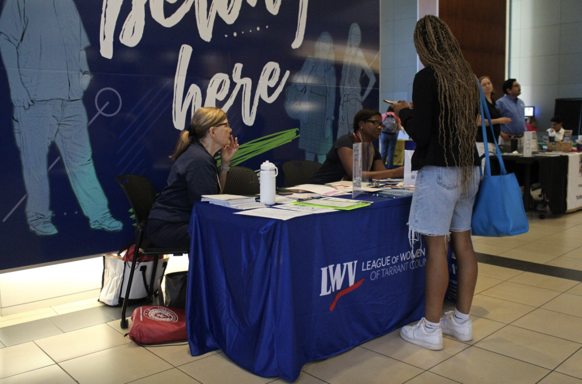 TR student Ellasia Boke visiting the The League of Women Voters table on campus/